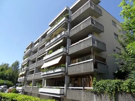 Lausanne